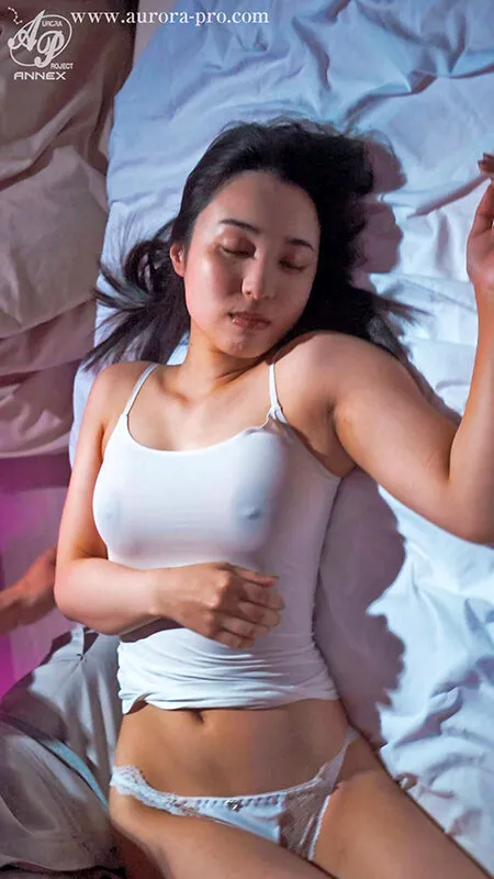 今、失踪した愛しき妻の輪●レ●プ映像がDVDで送りつけられて来た… 悲劇の寝取られ中出し懐妊 淫乱に堕ちチ●ポ中毒となった巨乳妻 藤原真帆 サンプル4