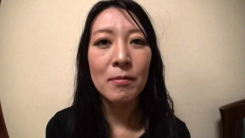 五十路四十路 官能ドキュメント 5時間20分 すけべ婦人の男たらし中出し情事 熟年女性8人のリアルな性欲処理生現場ドキュメント サンプル1