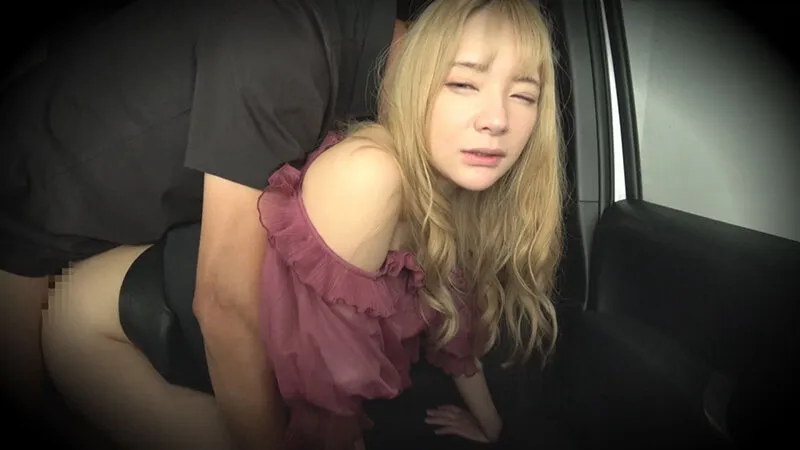 金髪ギャル妻逆寝取りSEX ドラレコ盗撮 人妻編 サンプル4