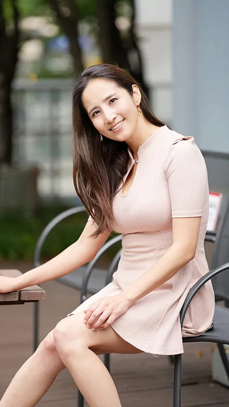 「無料マッサージ体験しませんか?」 笑顔が眩しい韓国美女をナンパしたらむっつりエロすぎた… 韓国美女を現地調達【スヒョン】 サンプル3