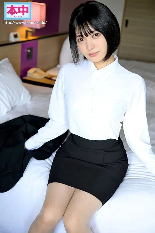 いいなり就活生 企業の採用担当の僕の元に呼べばすぐ来る女子大生を同学年の彼氏とはしない中出しで寝取ってやった 虹村ゆみ サンプル1